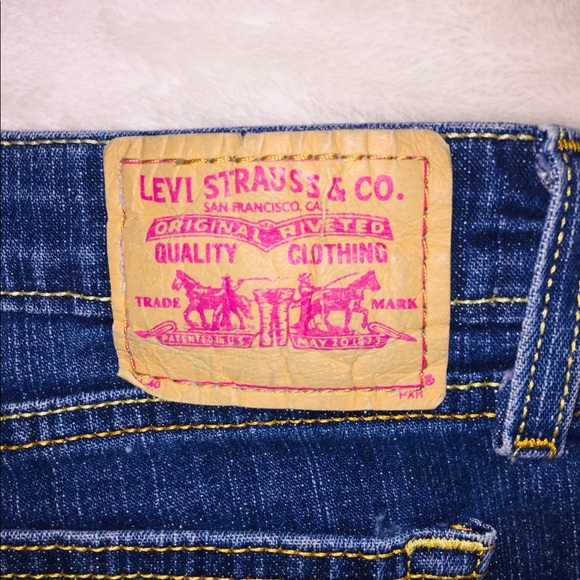 Blue Jean Levi’s - Picture 3 of 5